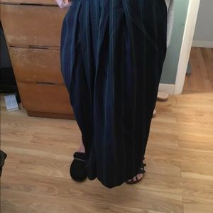 Women’s lined skirt with pockets